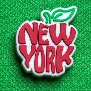 🌼 (5/$10 or 10/$15) “New York Pride” Fun Croc Charm Collection The Big Apple